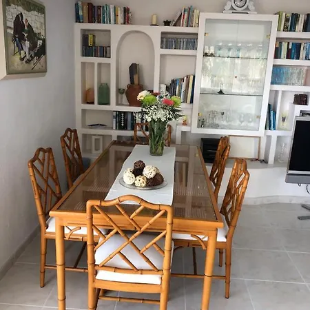 Hibiscus Villa