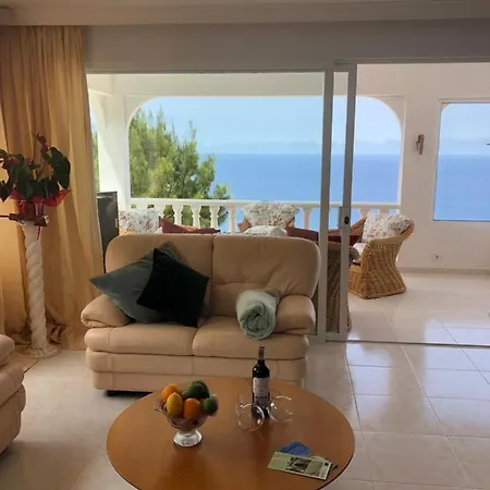Villa Hibiscus